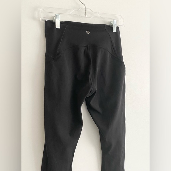 LULULEMON Black Leggings with Ankle Mesh, Size 6 - Picture 4 of 8